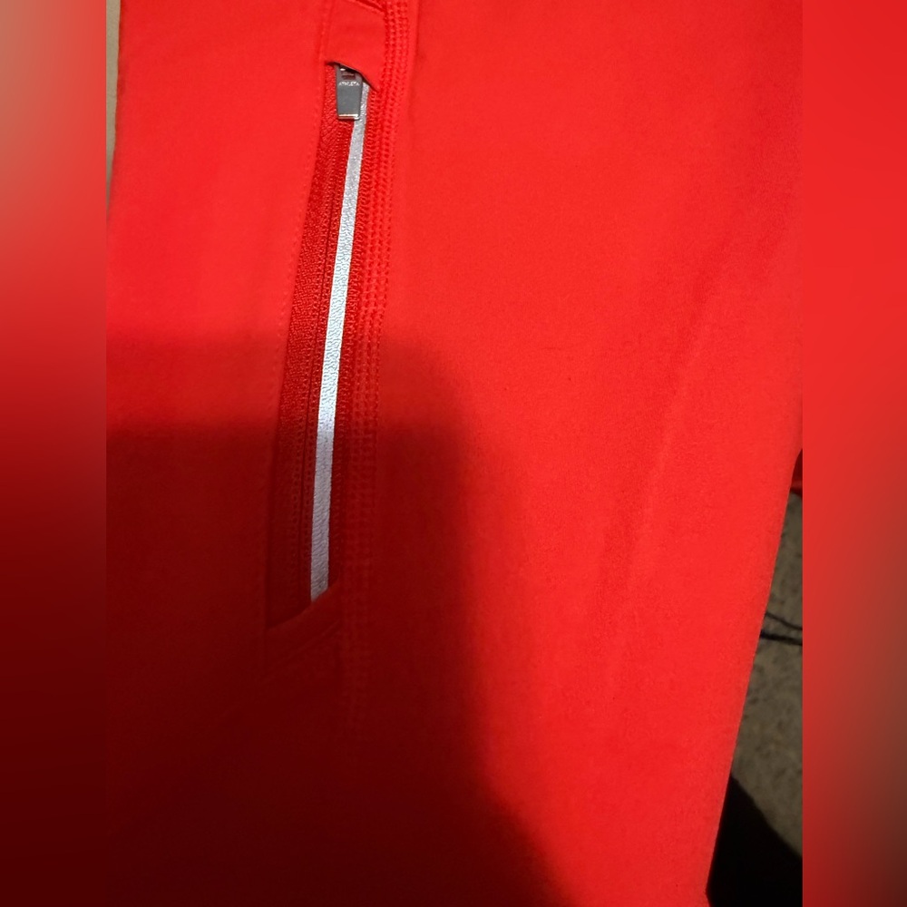 NWT Athleta Women's Medium Rainier Tight Red Athletic Leggings High Rise - Picture 8 of 12